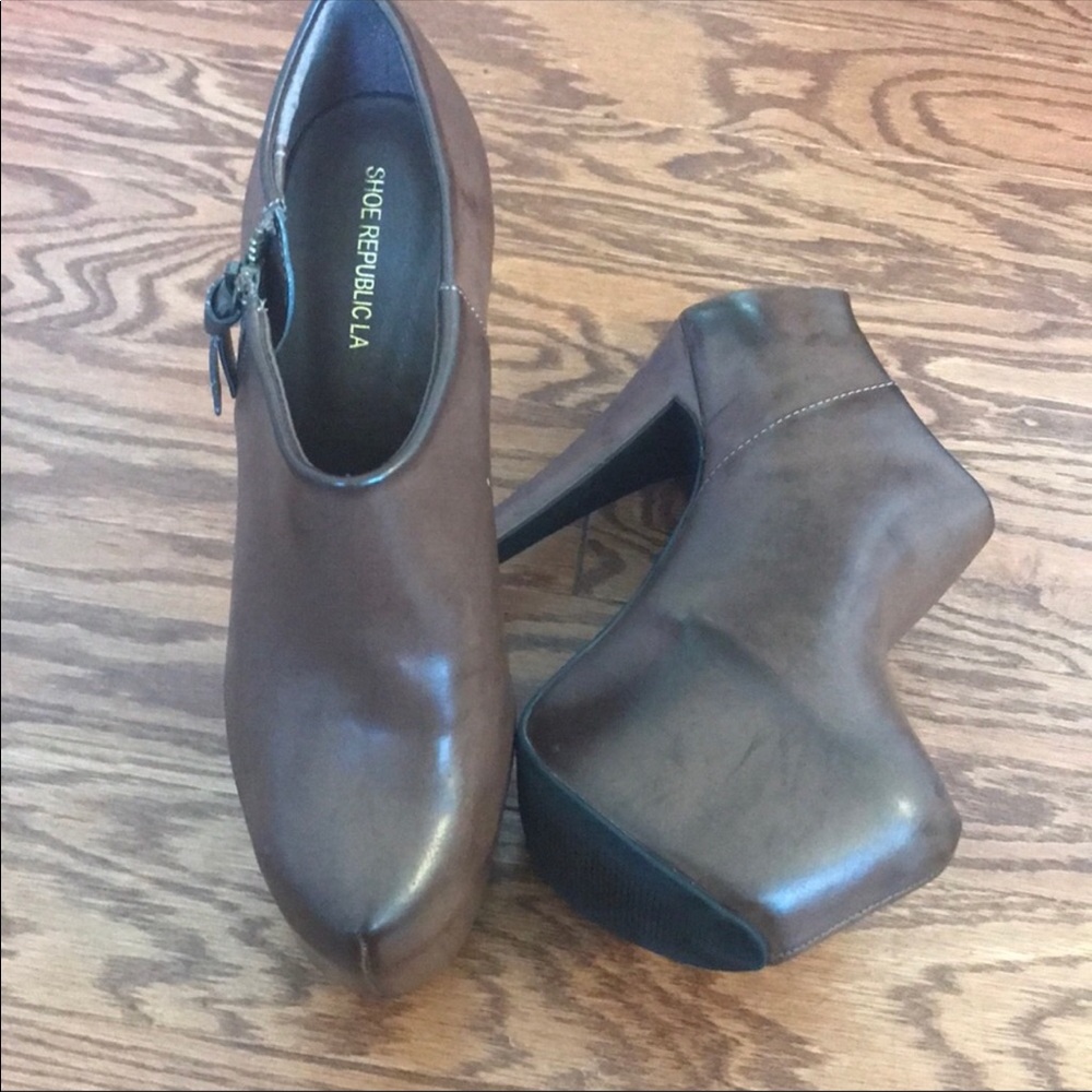 Shoe Republic LA Platform Heels Sz 7.5